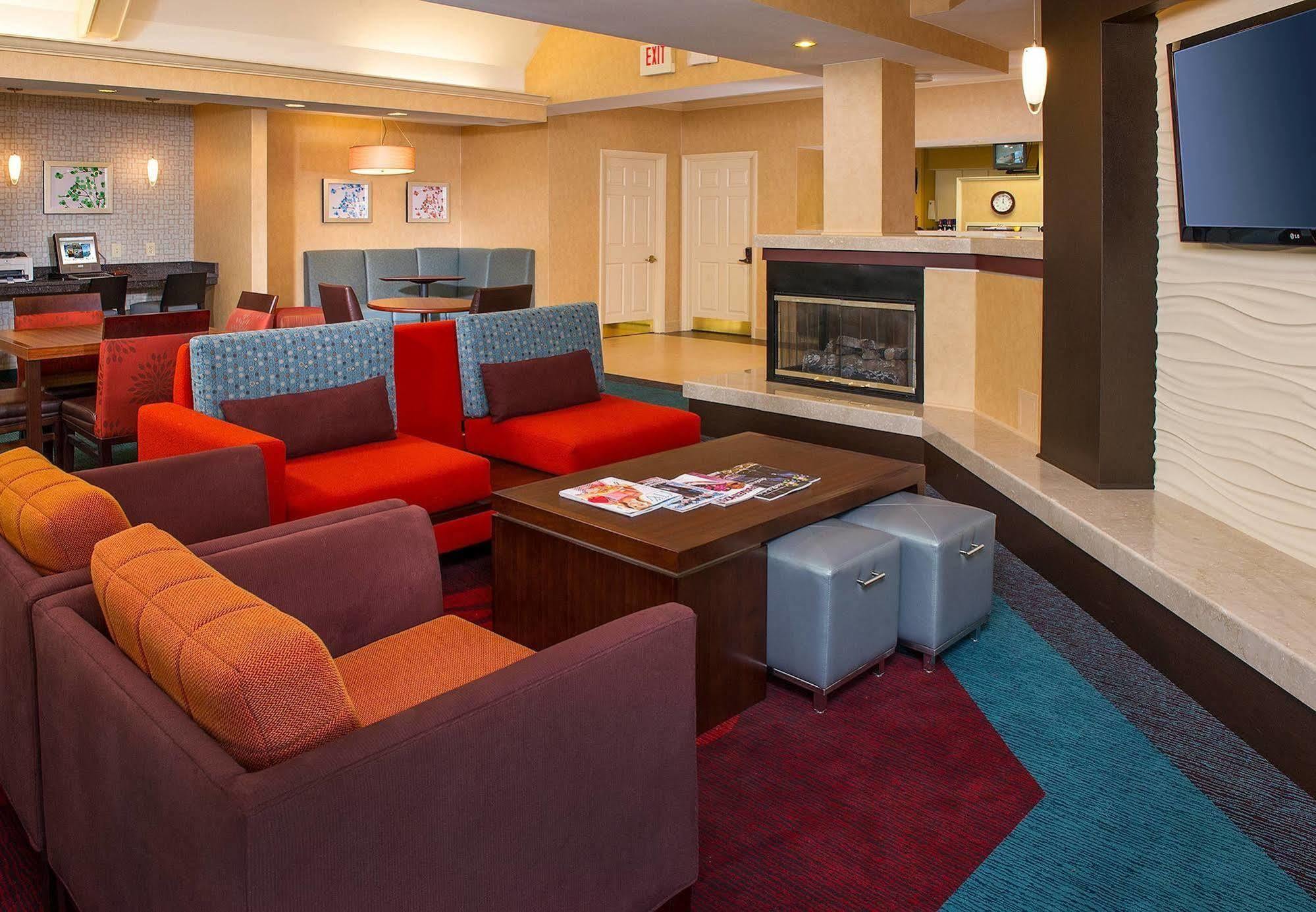 Sonesta Es Suites Raleigh Cary Exterior foto